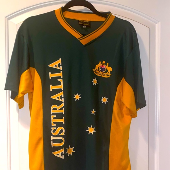 Australia Men's Soccer Jersey Short Sleeve - Picture 6 of 6